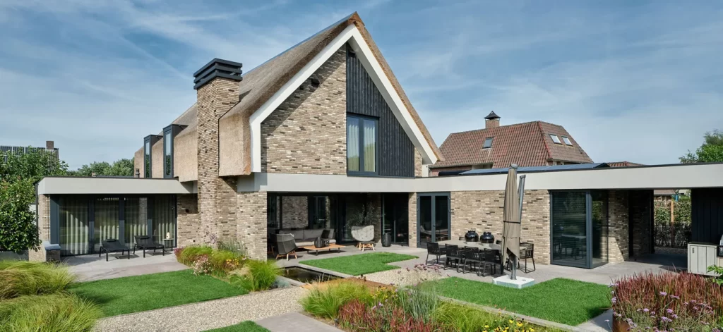 Kavel Vrijstaande villa in Heesch Architectuur houten vloer het parkethuis
