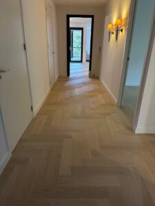 bauwerk houten vloer visgraat elleboog