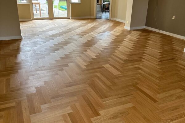 bauwerk visgraat formpark quadrato dubbele visgraat houten vloer kavel samenwerking bauwerk visgraat formpark quadrato dubbele visgraat houten vloer kavel samenwerking