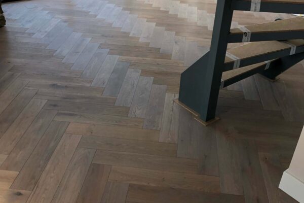 pinta visgraat houten vloer kavel samenwerking pinta visgraat houten vloer kavel samenwerking